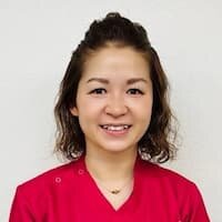 堀友美さん
